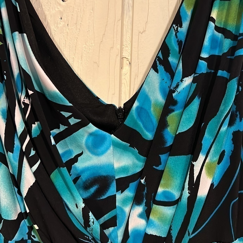 Bisou BISOU SLEEVELESS DRESS WITH ZIPPER BACK SIZE 18W - Picture 3 of 7